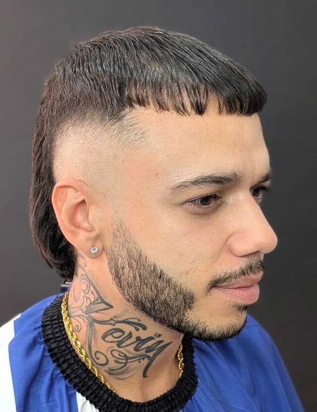 Corte de pelo masculino moderno